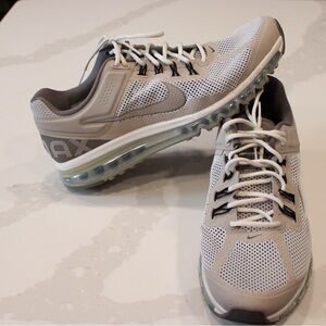 Nike Air Max Men's White and Gray Athletic Shoes